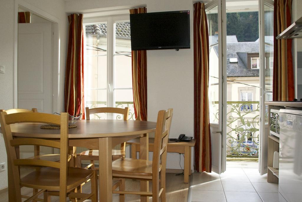 Residence Maison Blanche Plombières-les-Bains Kültér fotó